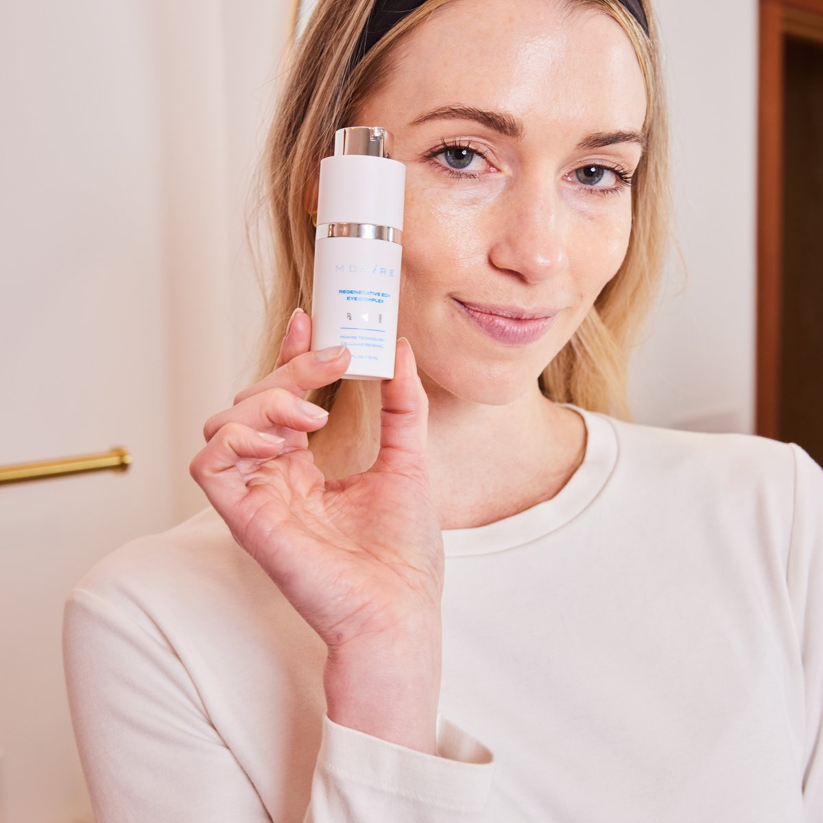 MDAiRE ingredient benefits — ecm-eye